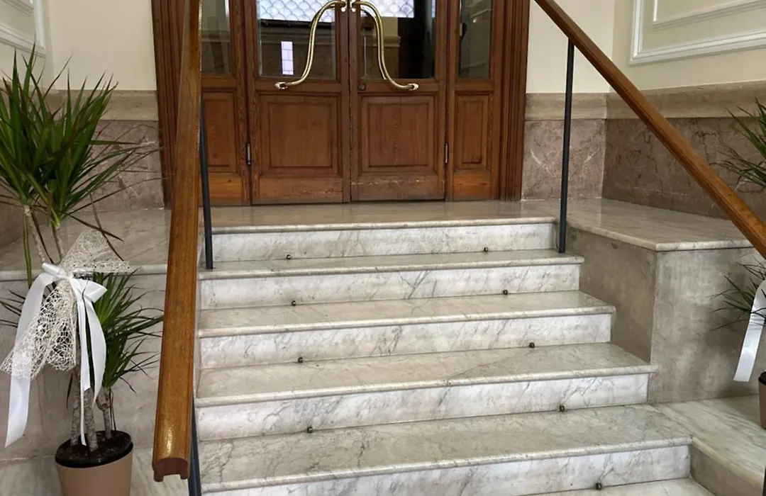 Vatican G&G Suites-1