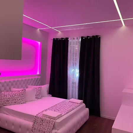 Vatican G&G Suites-3